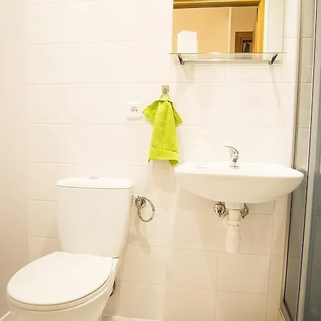 Quarto em Acomodações Particulares Pokoje Stare Miasto *